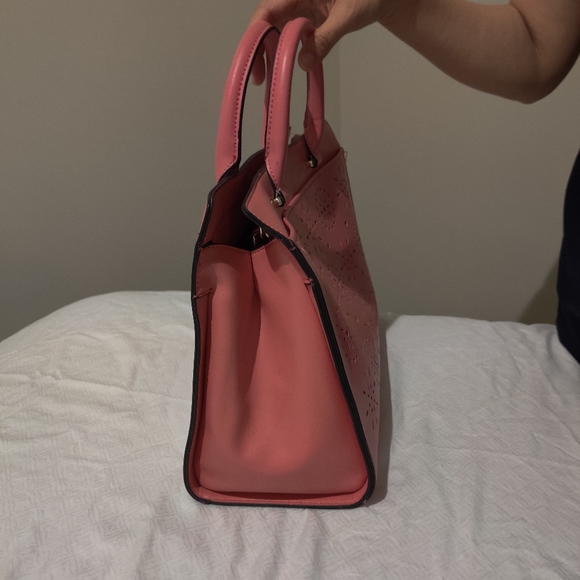 handbag - Picture 2 of 6